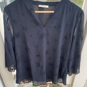 Women's Size Medium Elegant Black Blouse - Never Worn!